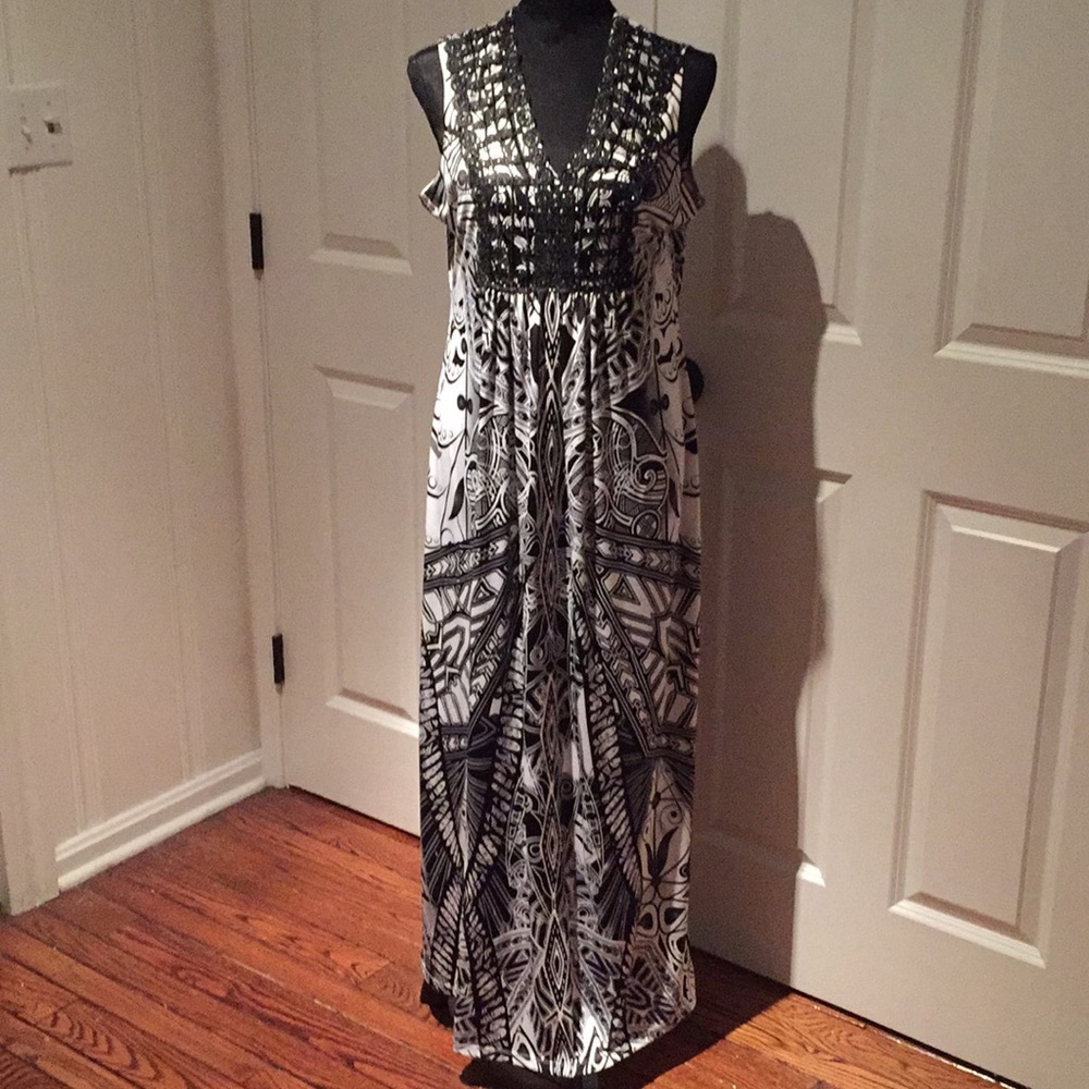 Black & White Maxi Dress